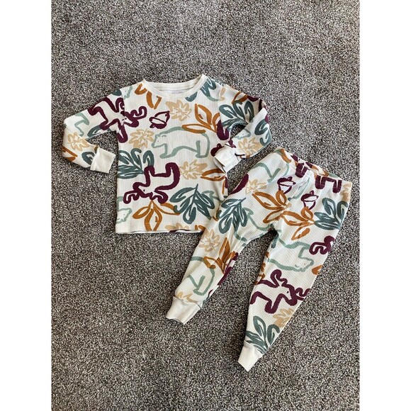 Carter’s Waffle Knit Pajama Set – Size 24M - Picture 1 of 4